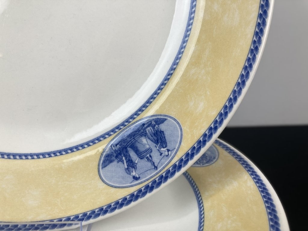 Set of Churchill Millennium Collection American Heritage Dinner Plates - 4
