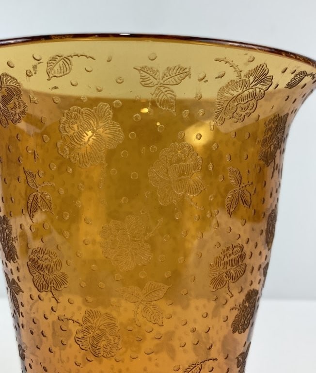 Mid-Century Modern Fostoria Amber Glass Vase - 2