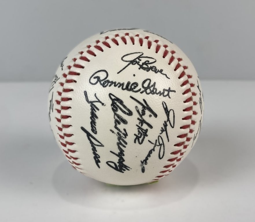 Atlanta Braves Commemorative Major League Baseball - 2
