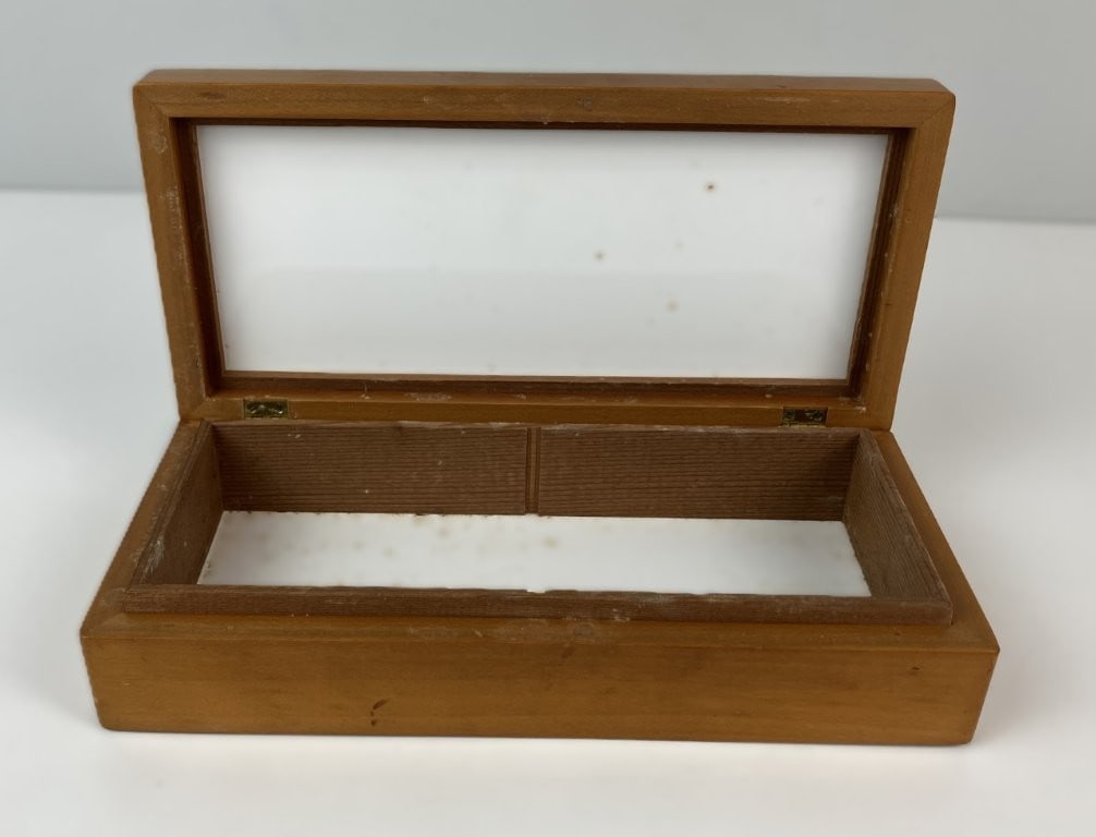 Mid-Century Modern Cigarette Box - 4