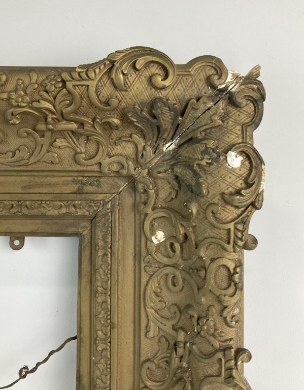 19th-Century French Gilt Wood Frame - 2