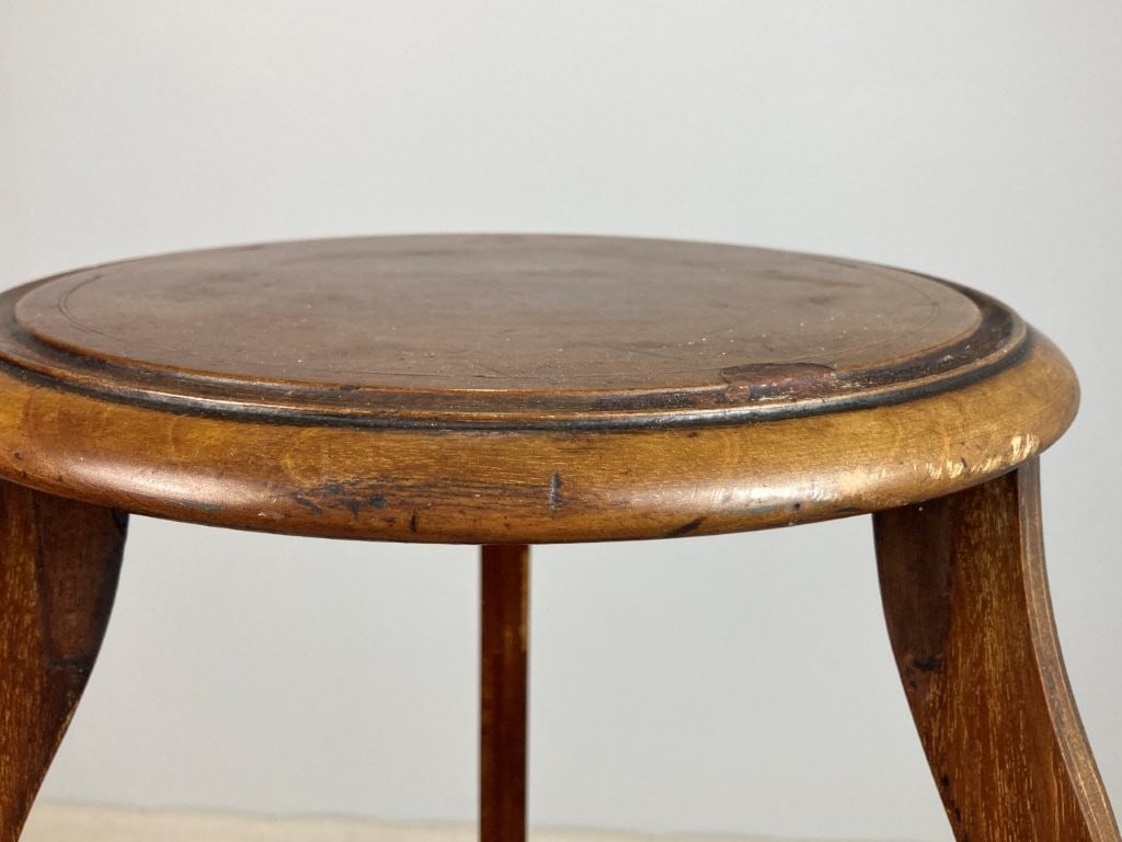 Mahogany Three-Tiered Stand - 4