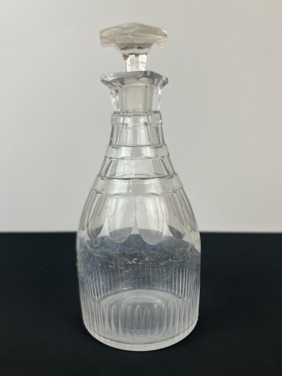 Georgian Three-Ring Crystal Decanter - 2
