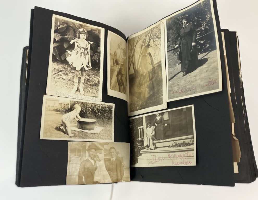 Early to Mid-20th-Century Family Photograph Album - 2