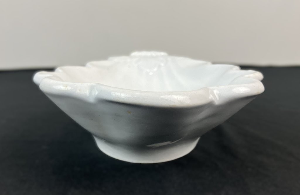 Shell Ironstone Dish - 4