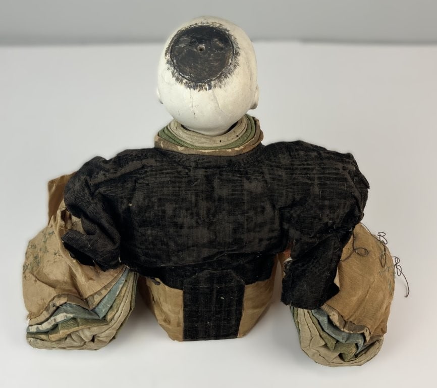 Edo Period Japanese Seated Hina Doll - 7