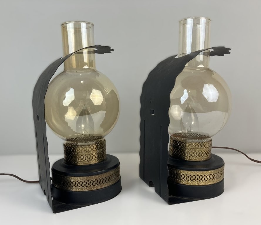 Pair of Mid-Century Modern Glass Hurricane Lamps - 4