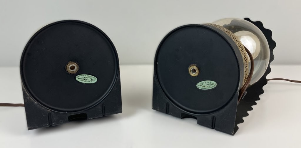 Pair of Mid-Century Modern Glass Hurricane Lamps - 6
