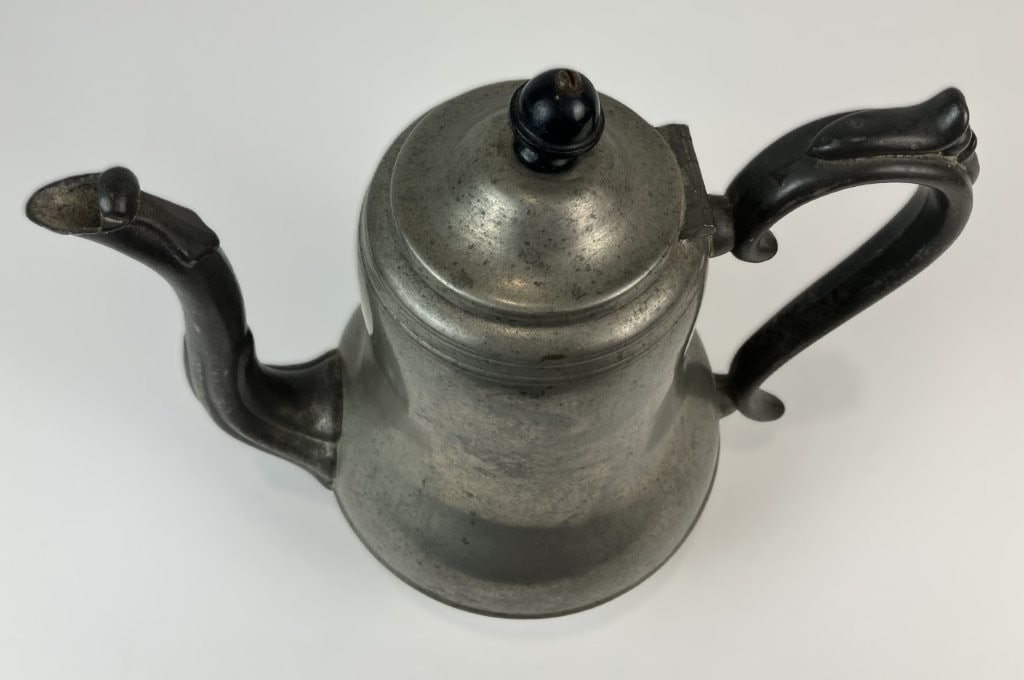 19th-Century Pewter Coffee Pot - 2