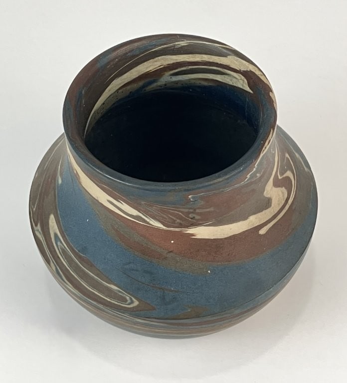 Niloak Mission Swirl Art Pottery Vase - 2