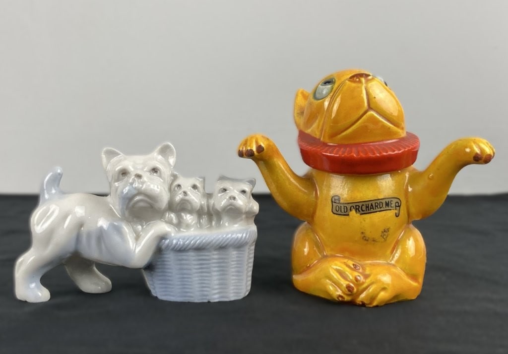 Japanese Porcelain Dog Figures - 7