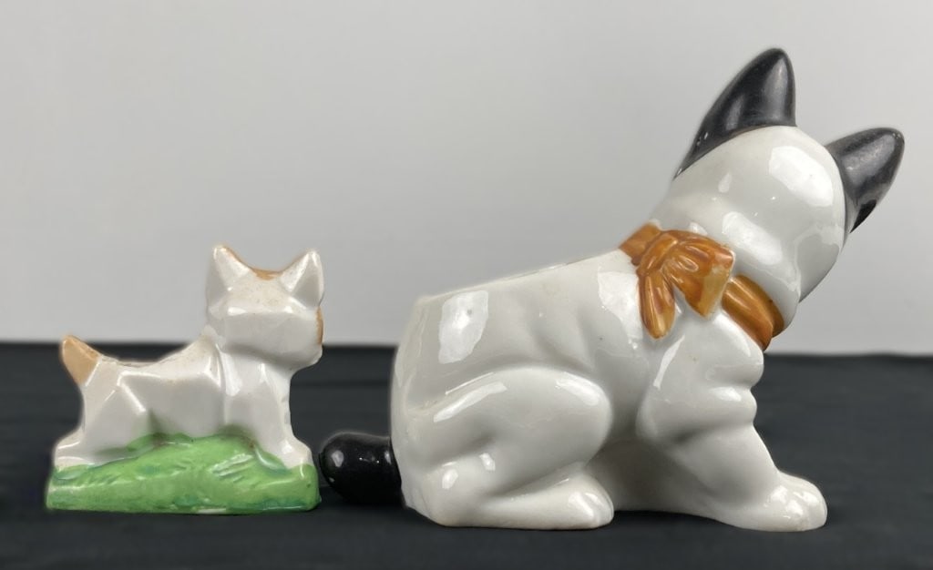 Japanese Porcelain Dog Figures - 3