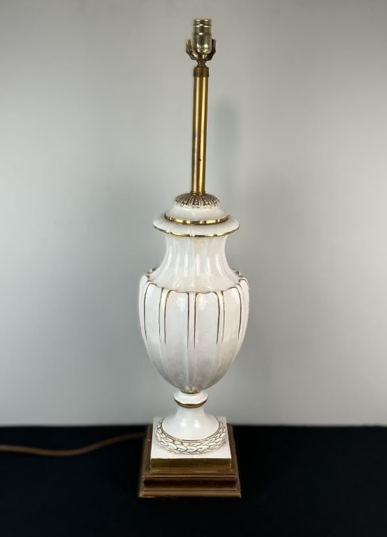 Italian Gilt-Decorated Porcelain Table Lamp (1 of 5)