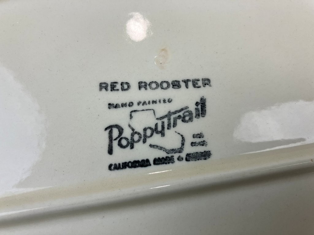 Red Rooster Metlox Poppy Trail Plates - 4