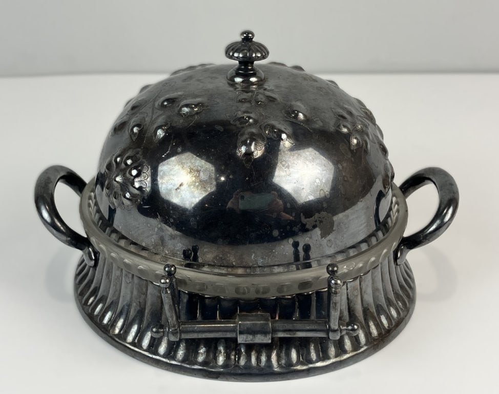 Reed & Barton Silverplate Repousse Covered Butter Dish - 2