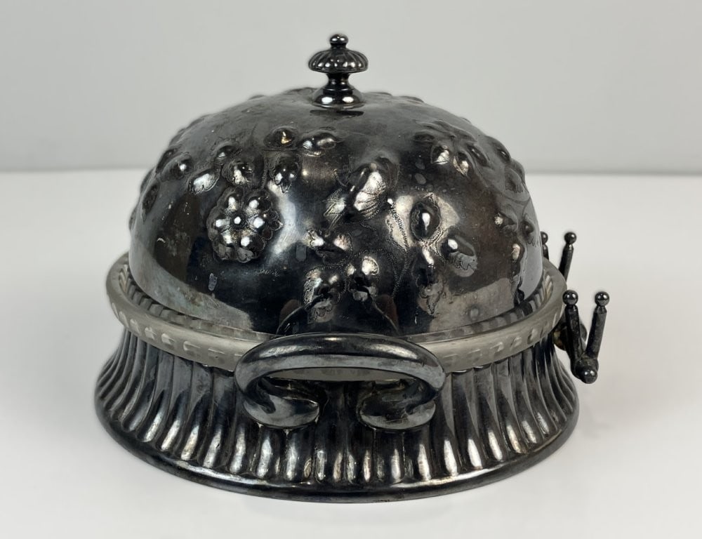 Reed & Barton Silverplate Repousse Covered Butter Dish - 5