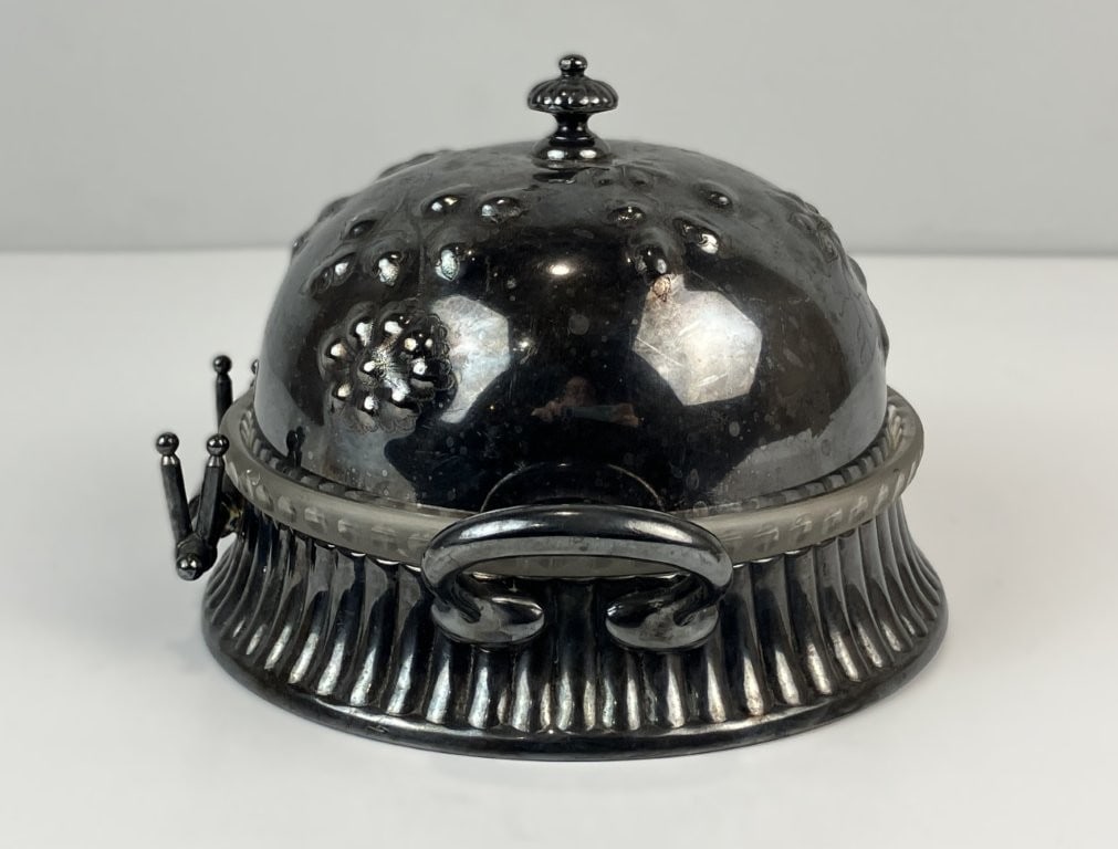 Reed & Barton Silverplate Repousse Covered Butter Dish - 7
