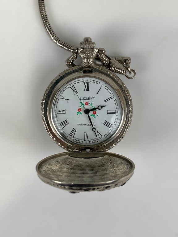Hunting Motif Pocket Watch and Display - 7