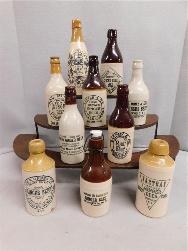 Lot of 10 Ginger Beer Stoneware Bottles: Lot of 10 Ginger Beer Stoneware Bottles incl. Lee & Green, Fargo Mineral Springs, Con. Murphy, Wm. Batt, Cleary & Co., Vartray in VG Cond.