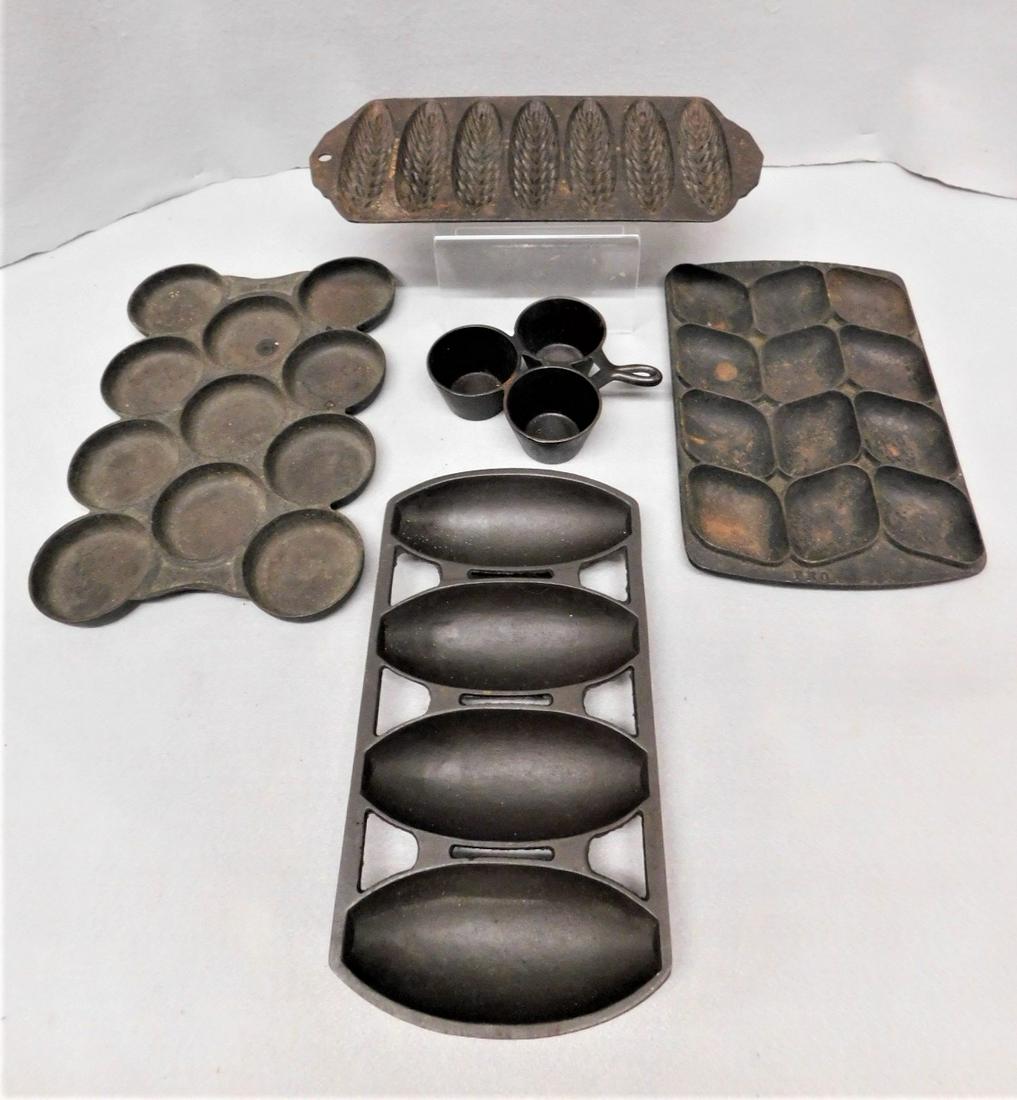 Lot of 5 Pcs. Early Iron Bakeware (1 of 2)
