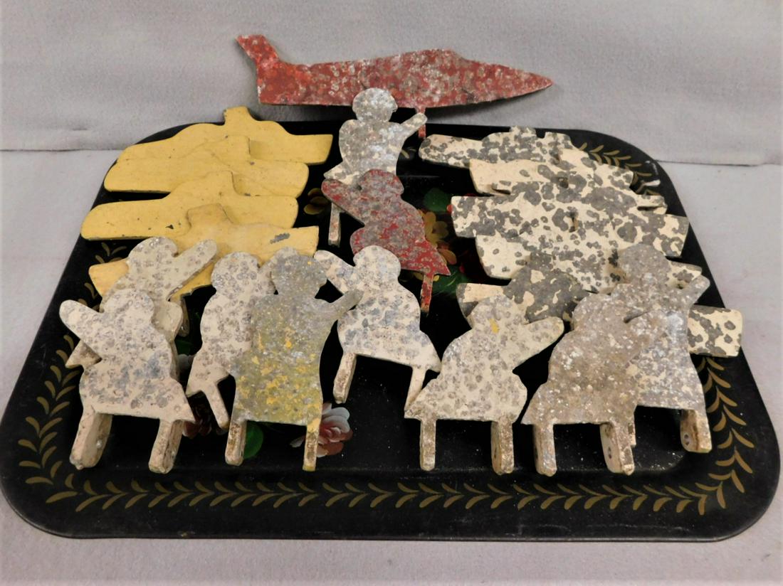 20 Early  20thC. Spinner Targets (1 of 1)