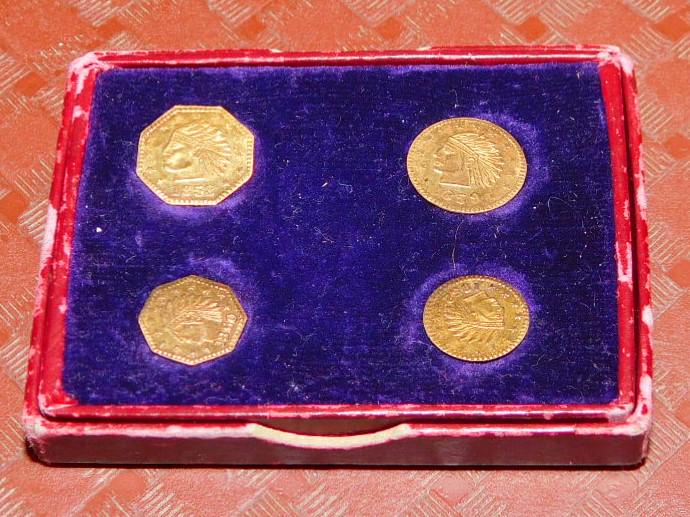 California 4 Pc. Gold Set in Box (1 of 1)