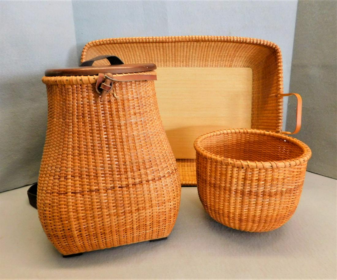 Lot of 3 Nantucket Style Baskets (1 of 2)