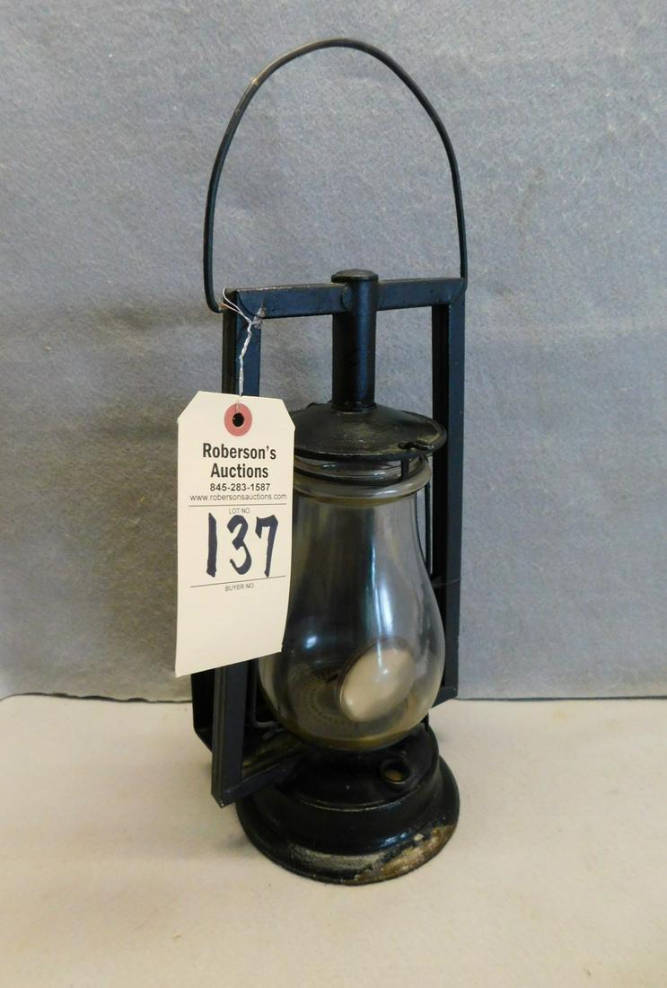 Buckeye Dietz Lantern (1 of 2)