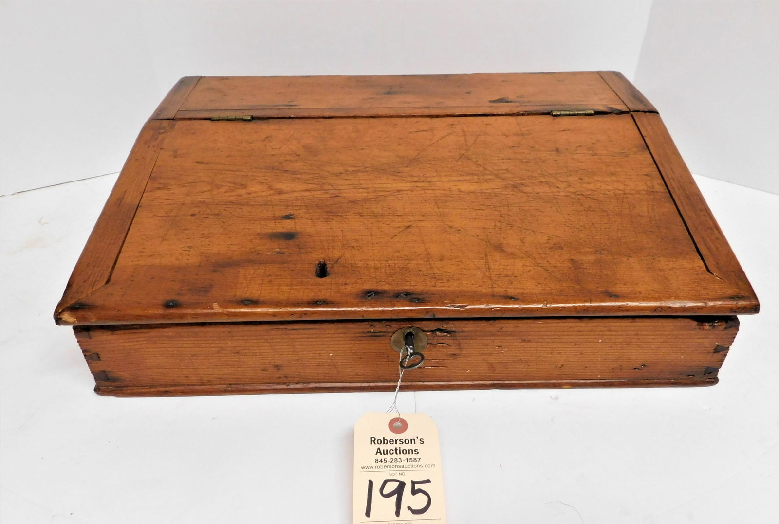 Early Lift Top Travel Desk (1 of 3)