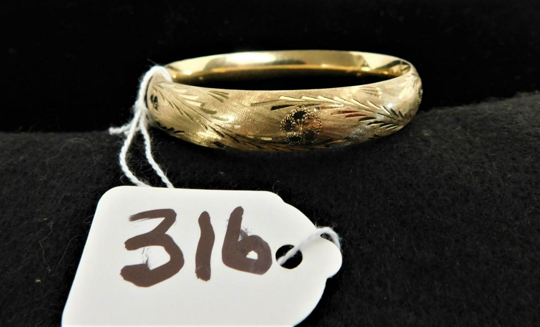 14k YG Etched Bangle Bracelet in VG Cond. (1 of 1)
