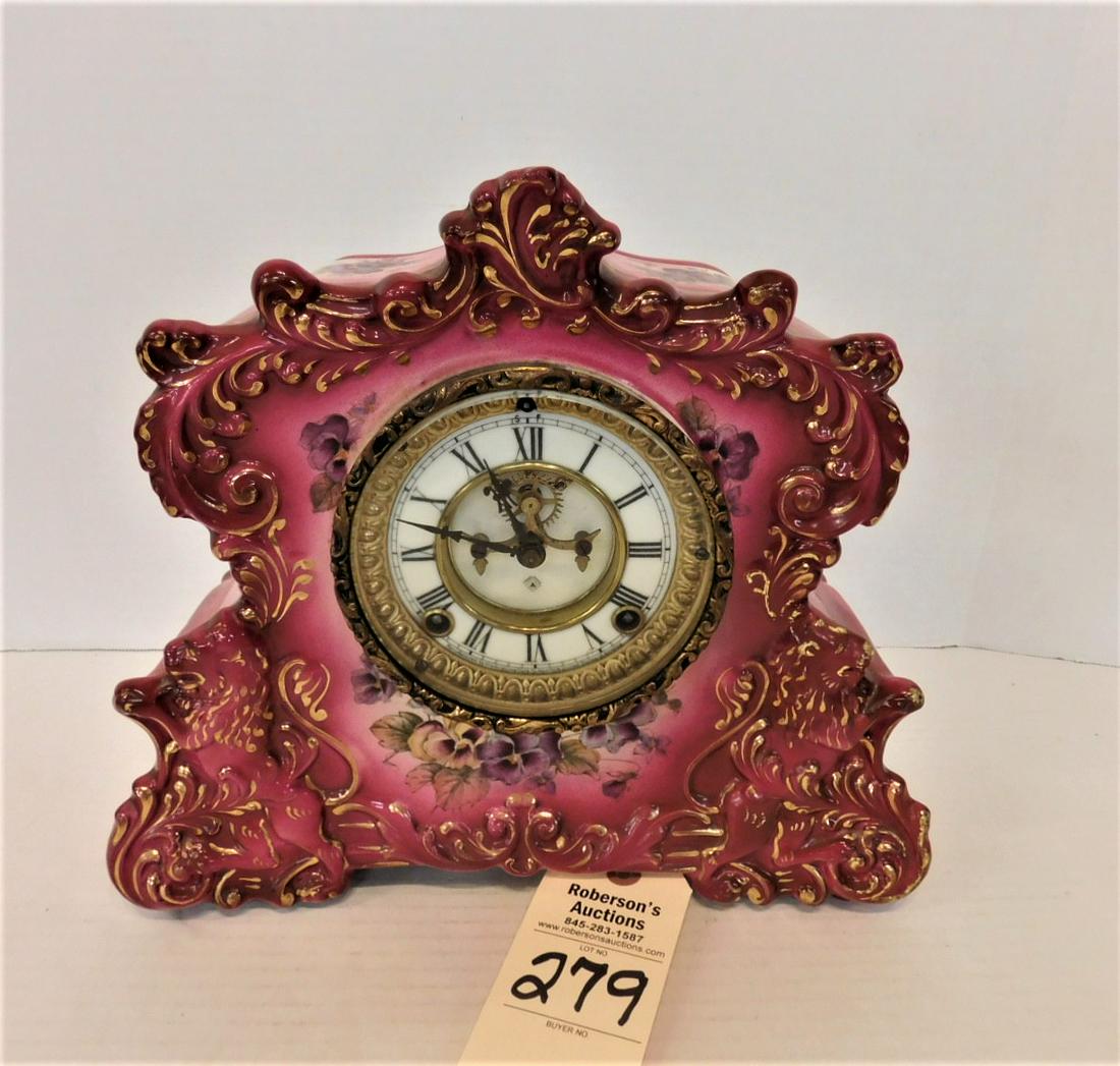 China Shelf Clock (1 of 3)