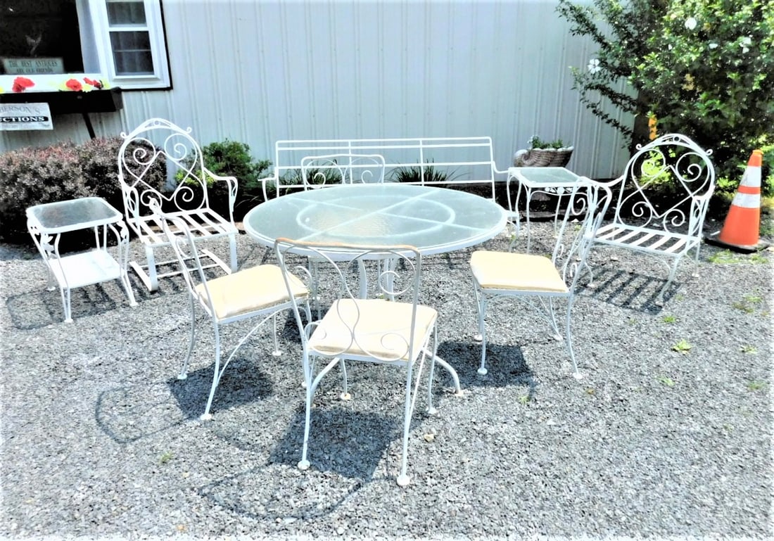 10 Pcs. of Iron Garden Furniture: 10 Pcs. of Iron Garden Furniture in GD Cond. (Seating & End Tables Not Matching )