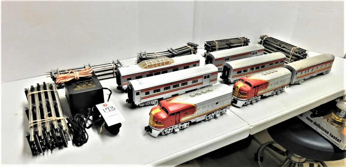 Set of "Sante Fe" Trains (1 of 4)