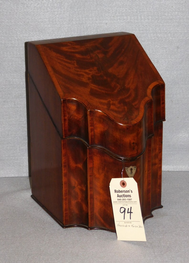 Hepplewhite Knife Box (1 of 2)