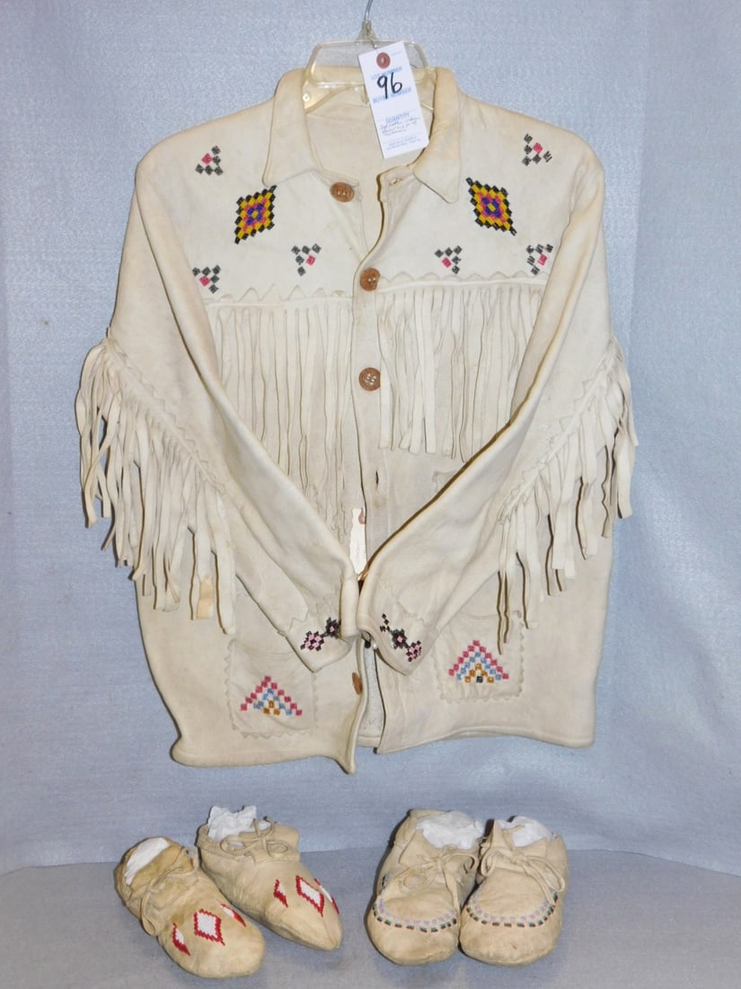 Lot of 3 Pcs. Native American Clothing (1 of 3)