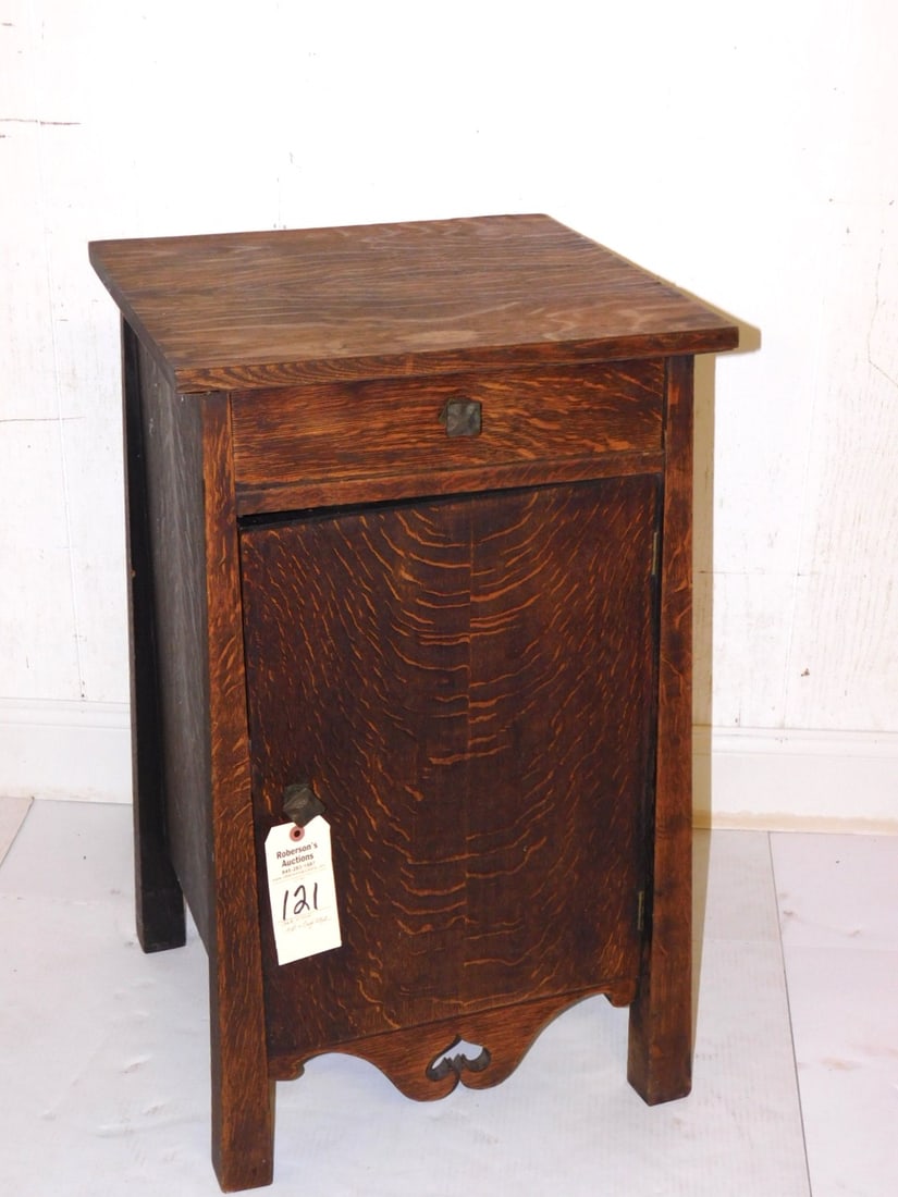 Oak Arts & Crafts Style Cellarette: Oak Arts & Crafts Style Cellarette w/Single Dr. in GD Cond. - 30"H x 18"W x 18"D