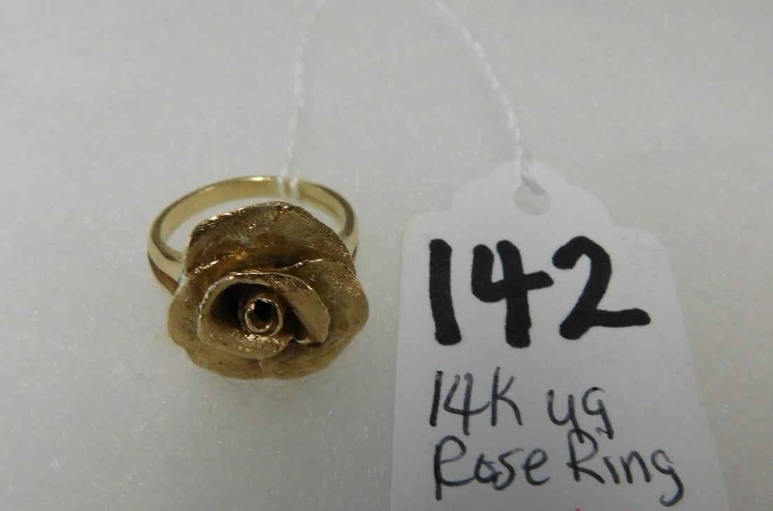 14K yg "Rose" Lady's Ring (1 of 2)