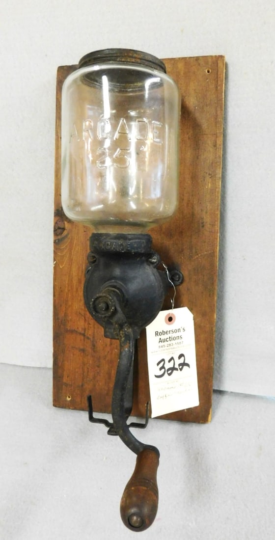 25 Cent Arcade Coffee Grinder (1 of 2)