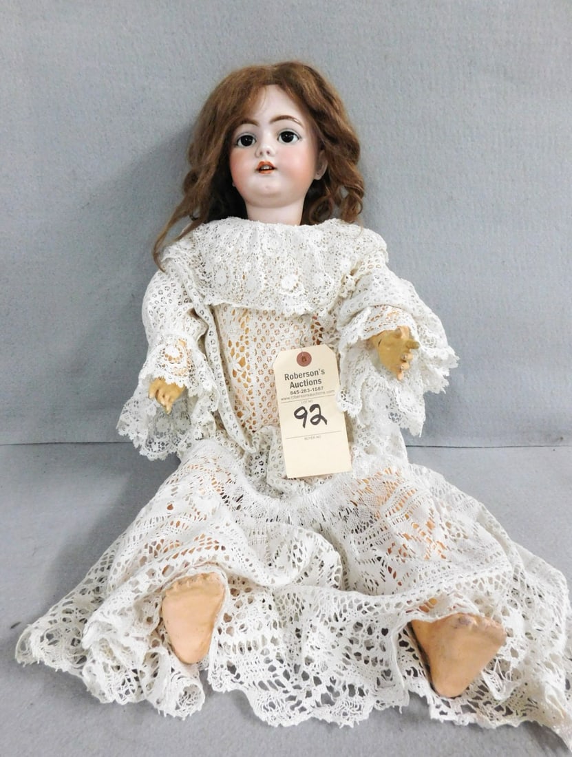 Antique Simon & Halibig 1079 DEP (1 of 4)