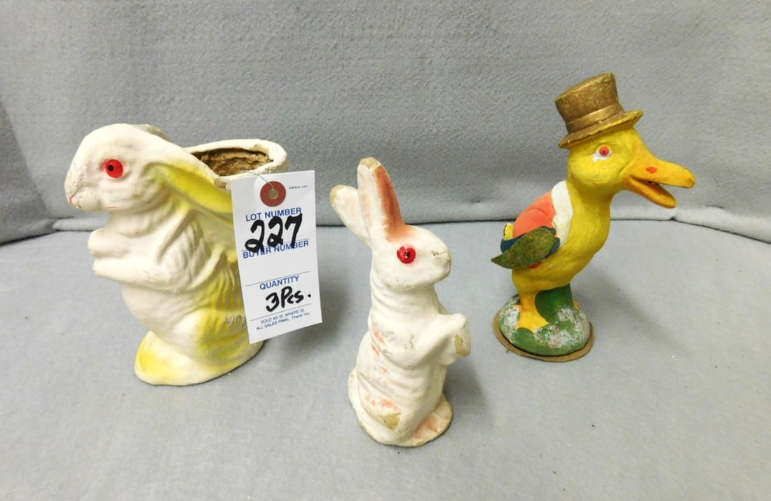 3 Vintage Candy Containers (1 of 2)