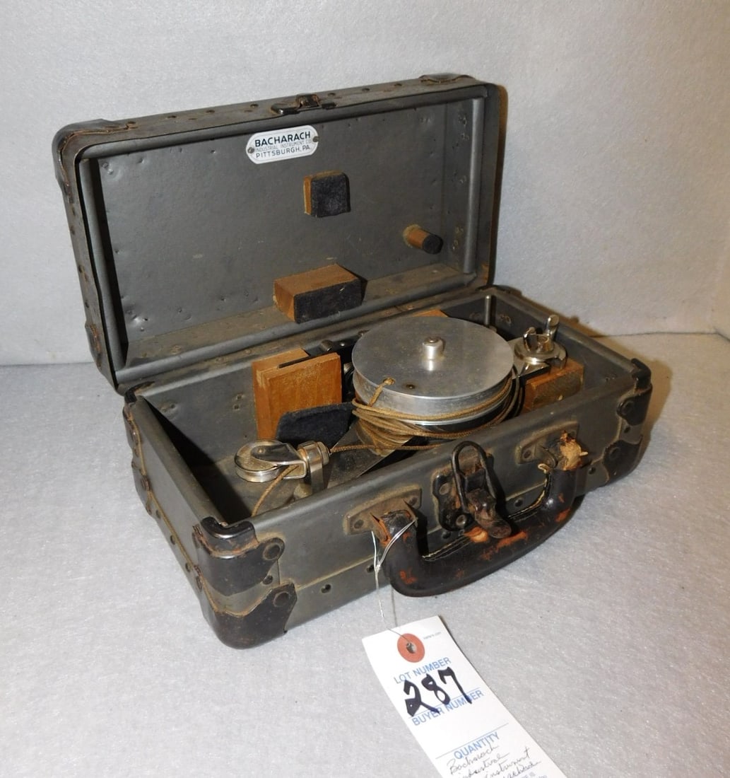 Bacharach Industrial Co.Test Machine: Vintage Bacharach Industrial Co.Test Machine In Case in GD Cond.