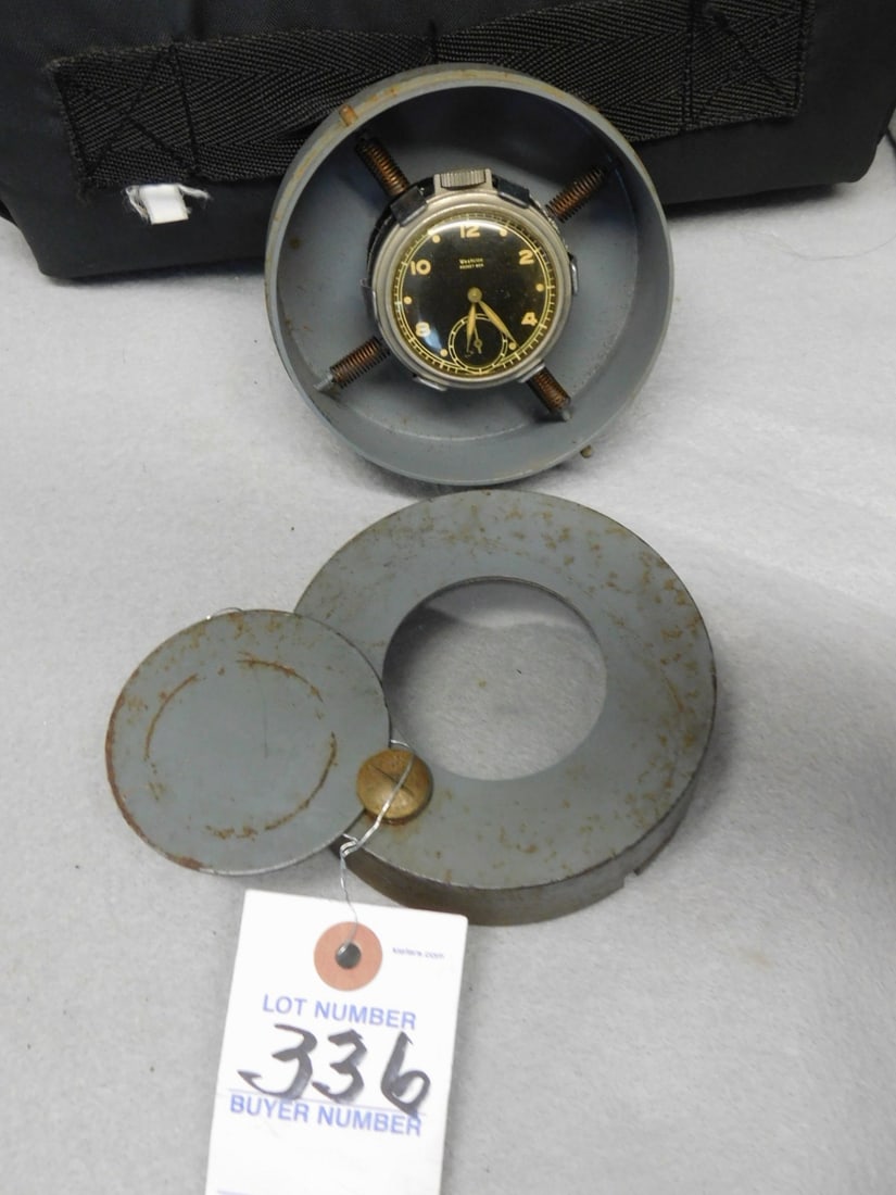 U.S. Army Navigation Pocket Ben Clock (1 of 2)