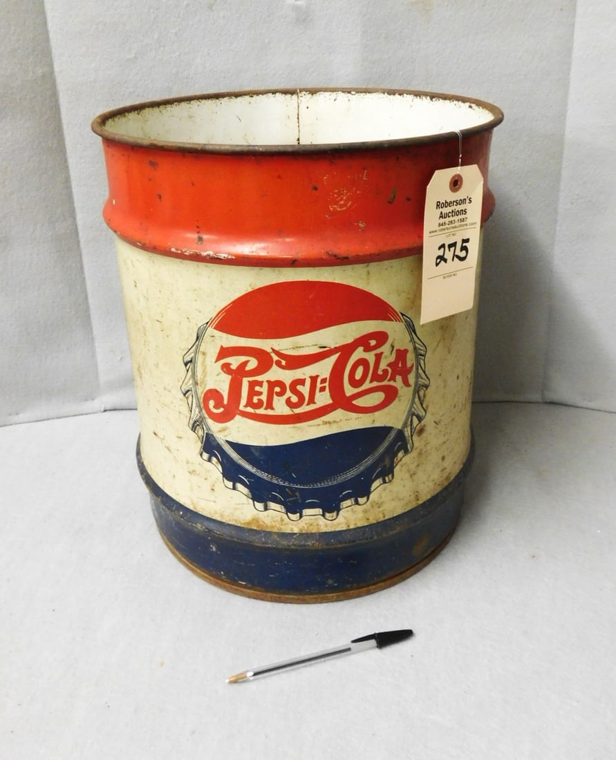 Lg. Vintage Pepsi Can (1 of 2)