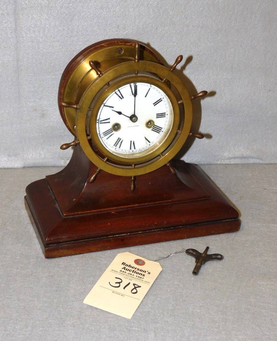 Waterbury Mantle Clock (1 of 2)
