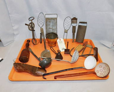 19 pcs. of Early Kitchenware: 19 pcs. of Early Kitchenware Incl. Beater, Dippers, Slotted Wire Spoons, "Sultana Peanut Butter Pail", Etc. in GD Cond.