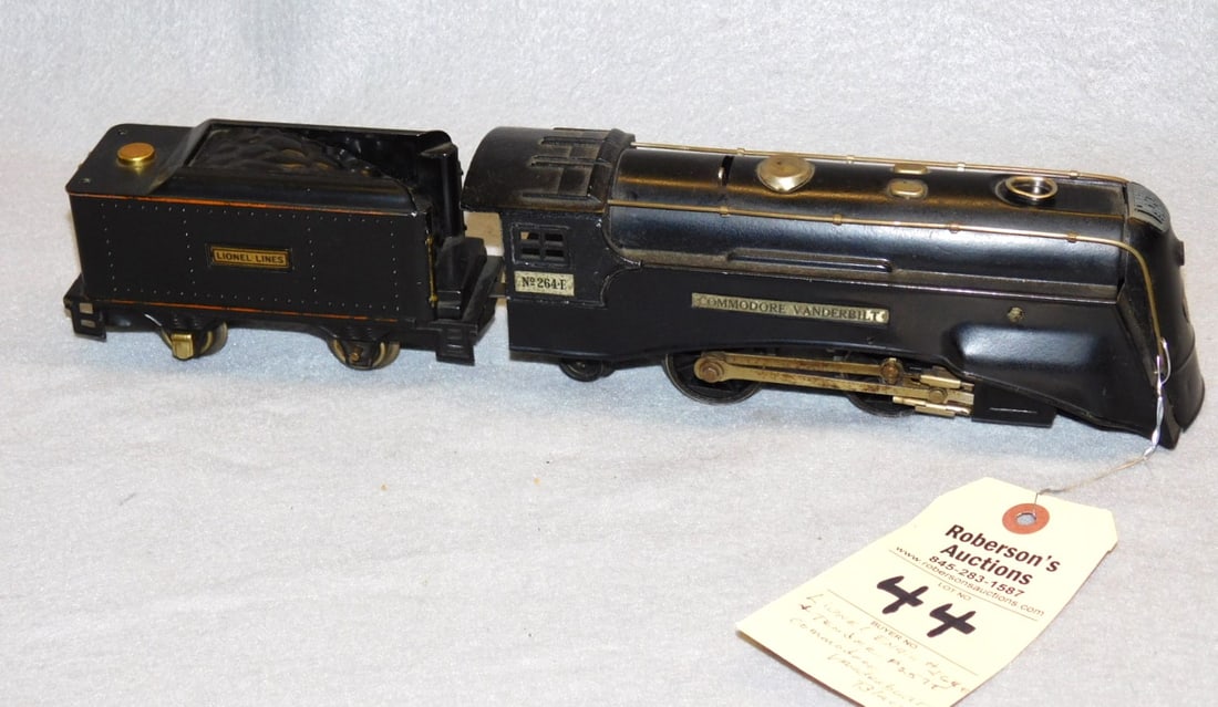 2 Pcs. Lionel Engine # 264E w/Tender #257T (1 of 2)