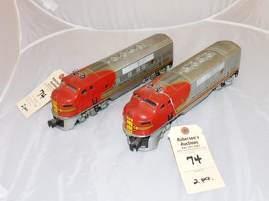 2 Lionel Engines "Sante Fe"
