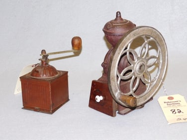 2 Vintage Coffe Mills