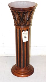 Reeded Oak Pedestal