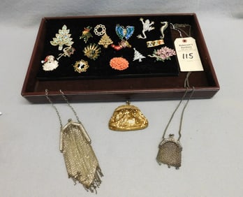 Lot of Vintage Pins & Mesh Bags